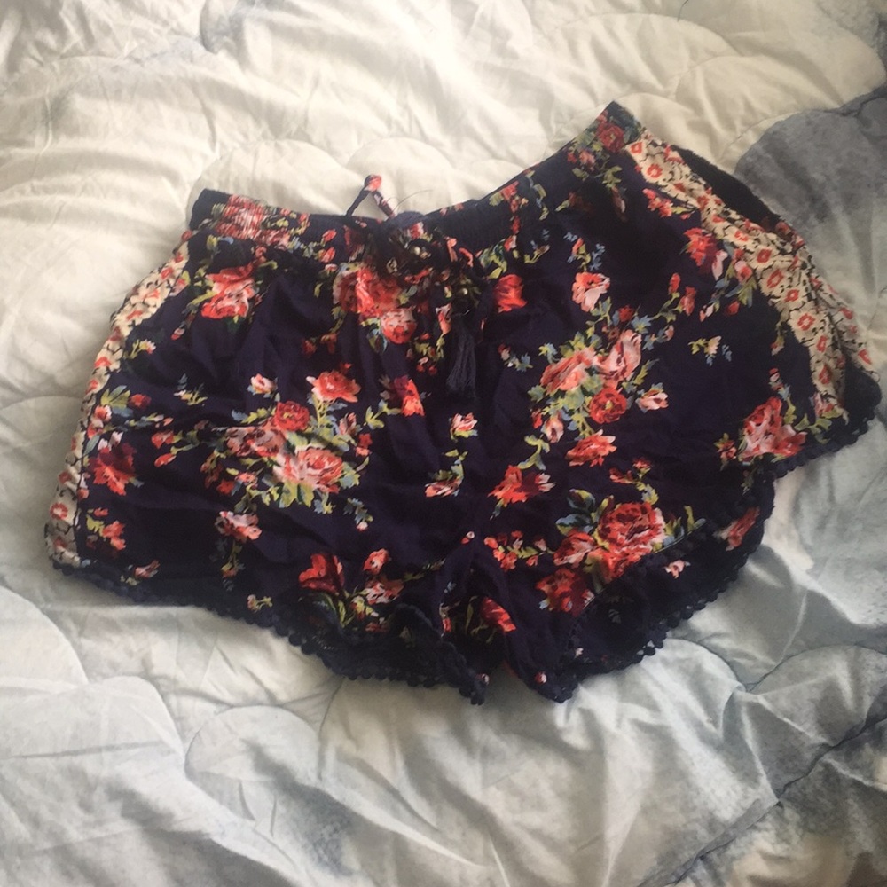 floral shorts